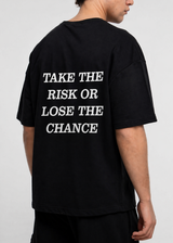 Ανδρική κοντομάνικη μπλούζα oversized Close society-STO-202-black take the risk or lose the chance